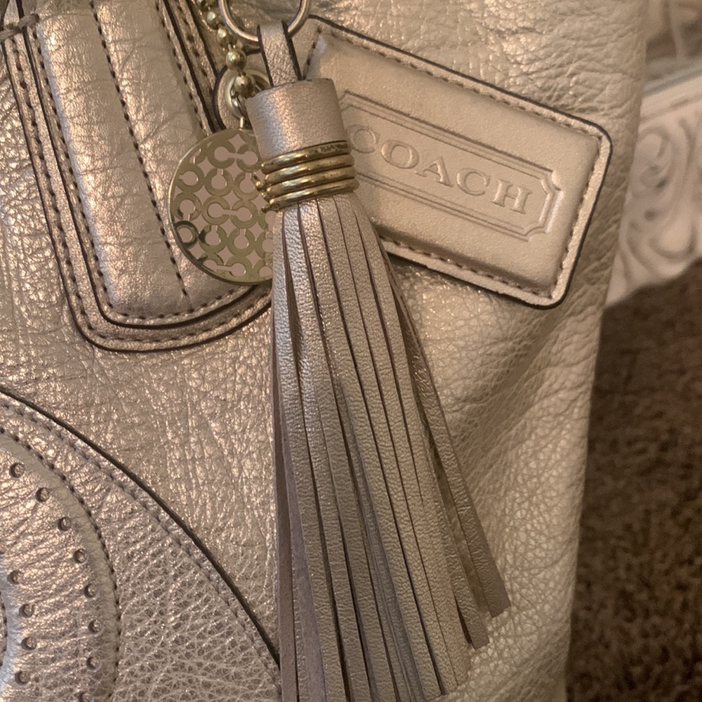 REDUCED ‼️ Coach Leather Satchel - Picture 2 of 13